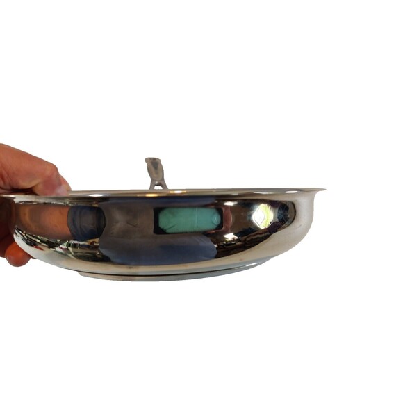 Cuisinart Stainless Steel Skillet Set 8" and 10" Model 722-20 and 722-24 - Picture 11 of 16